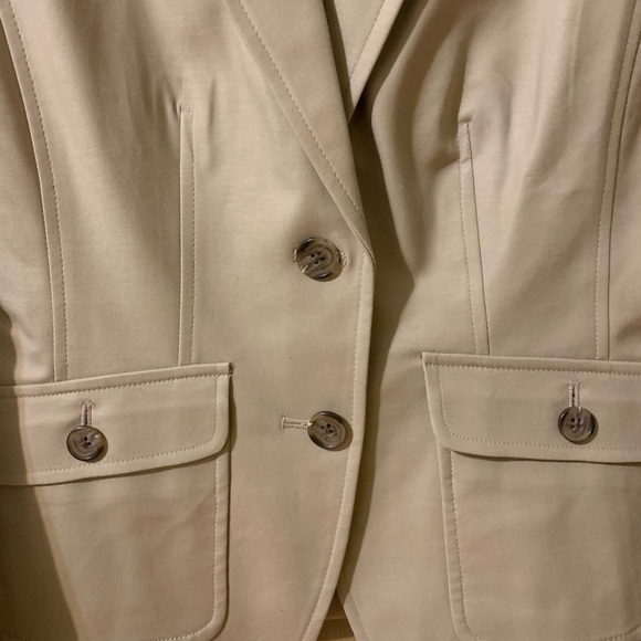Blazer from Banana Republic - Picture 2 of 5